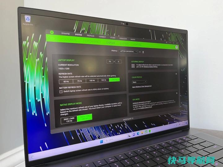 文章:《Razer Blade 16回顾：双模显示屏的绝对动力》_配图4