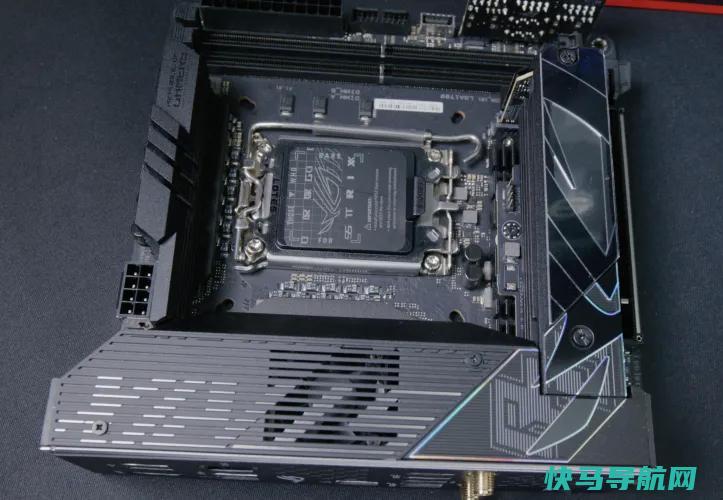 文章:《华硕ROG Strix Z790-I游戏WiFi评论：面向爱好者的Mini-ITX》_配图8