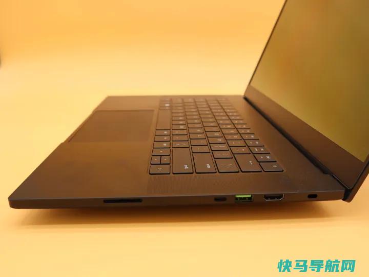 文章:《Razer Blade 15 OLED回顾：下一级游戏奢侈品》_配图3