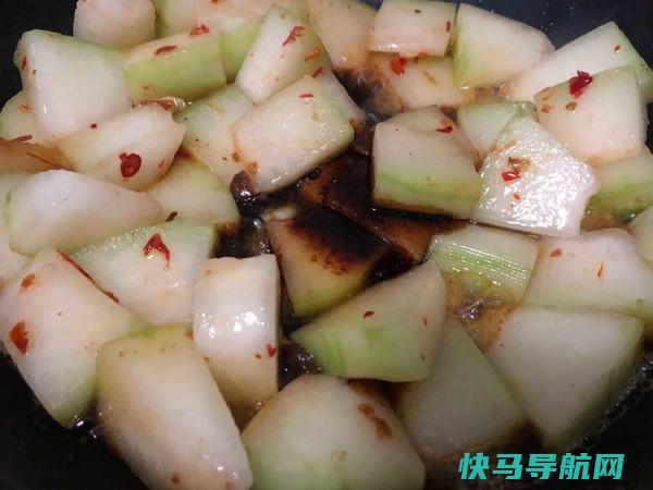 冬季湿气重，女人要常吃这种食物，祛湿止痒，身体