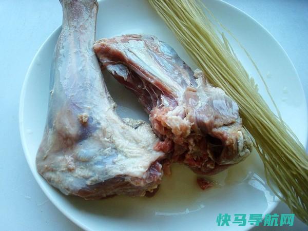 天冷了，吃猪牛肉不如多吃这肉，我家隔三差五炖，家人