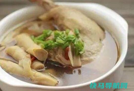 鸭子汤的功效与作用 鸭子汤里炖什么好吃