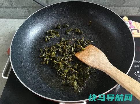 不只可以泡茶，炒四季豆加点它，茶香四溢，人间美