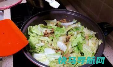 大白菜炖豆腐时，先炒白菜还是先炒豆腐？教你最正确