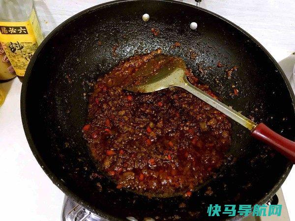 这香辣肉酱我吃了20年，老妈的独家秘方，辣香入味，肉