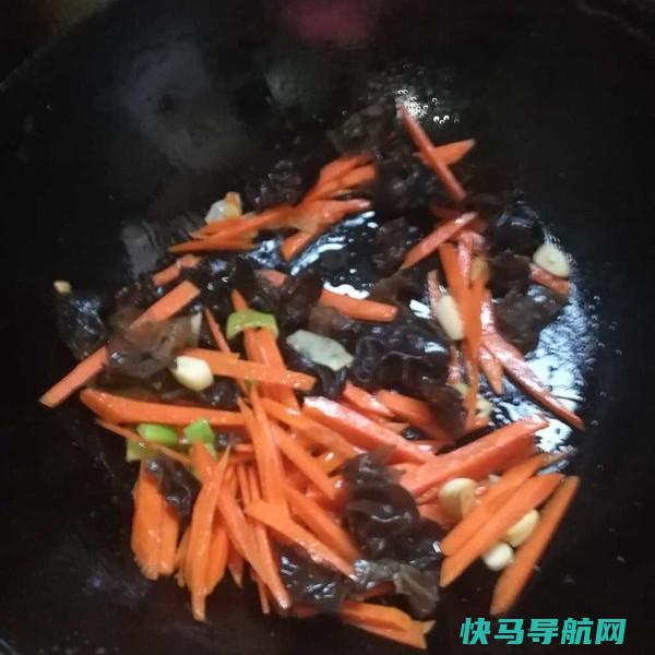 它是寒冷冬天的食物药，孩子吃身强体健不生病，不吃