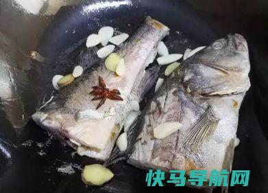 冬天最该吃这鱼，8块一斤，肉厚无小刺，简单焖一锅全