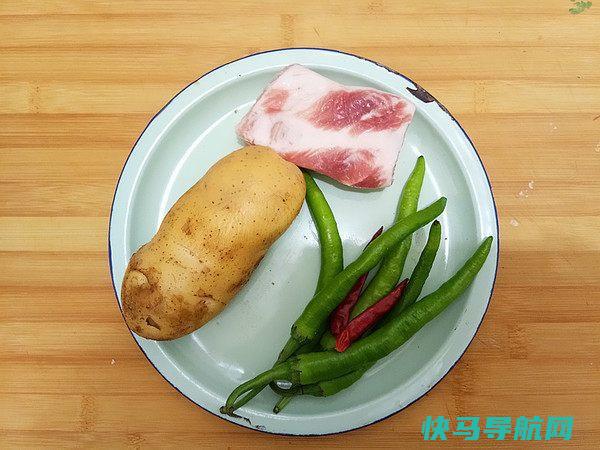 五花肉里加上这个竟然这么好吃，作为午餐不油腻，绝