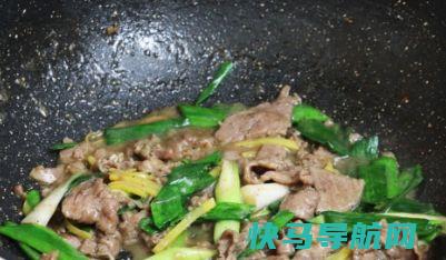 炒牛肉时，切记直接下锅，老厨师教你这样做，牛肉软烂