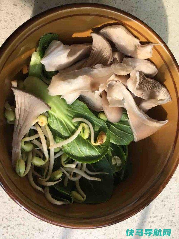 麻辣可口的肉片，只要有这道菜，米饭总是不够吃