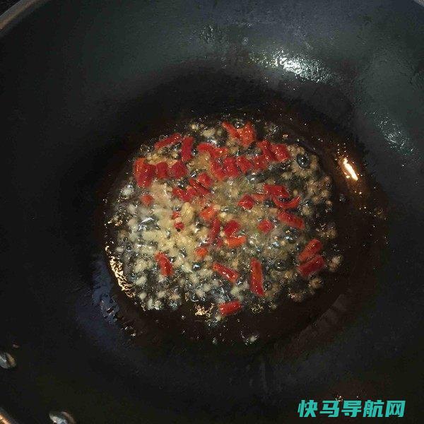 豆腐这么做，，嫩滑弹牙，夏季最好的下饭菜，非