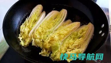 朋友来做客，花5块钱买3颗小白菜，原本凑盘，没想到上