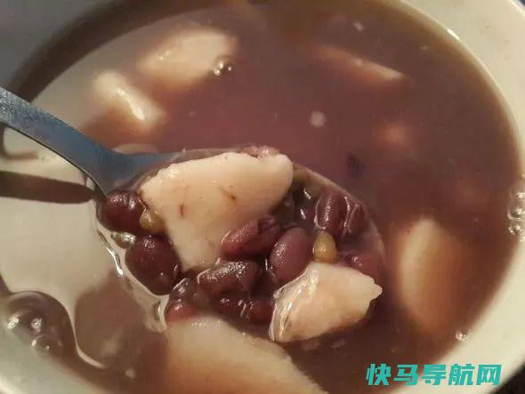 女人吃点“碱性食物”，隔夜排出臭便，肠道通畅了，补血，润肤又瘦身